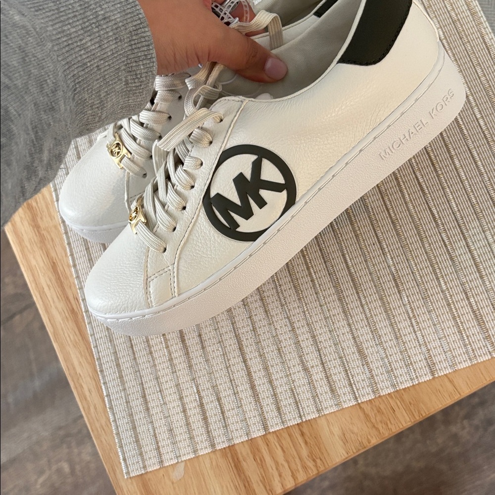 Michael Kors Women's Cream and Black Sneakers - Picture 2 of 3